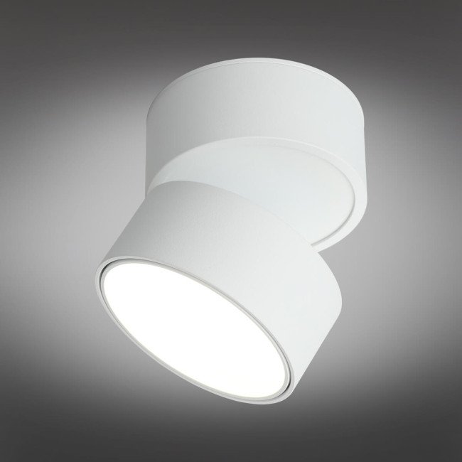 Светодиодный спот Omnilux Lenno OML-101309-18 Светодиодный спот Omnilux Lenno OML-101309-18