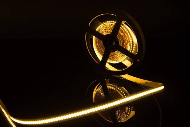 Светодиодная лента SWG SWG4240-12-24-WW-M 009470