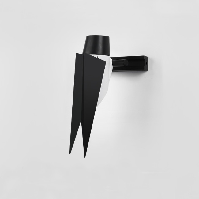 Настенный светильник ImperiumLoft Strizh 134745-22