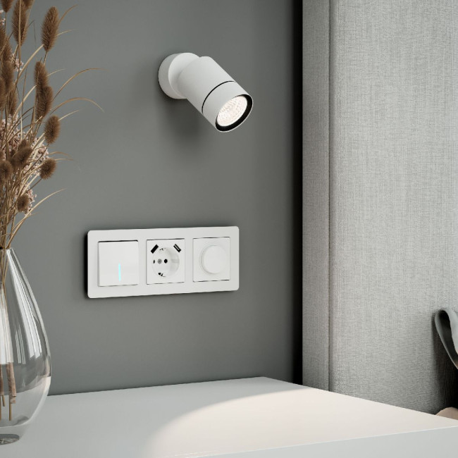 Накладной спот Elektrostandard Niro 4690389203251 25013/01 a065462 Накладной спот Elektrostandard Niro 4690389203251 25013/01 a065462